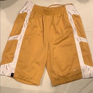 Nike basketball short